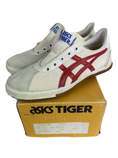 Asics Volleyball Shoes for sale | Only 4 left at -65%