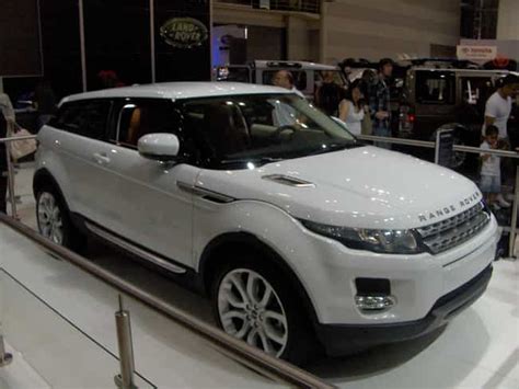 All Land Rover Models | List of Land Rover Cars & Vehicles