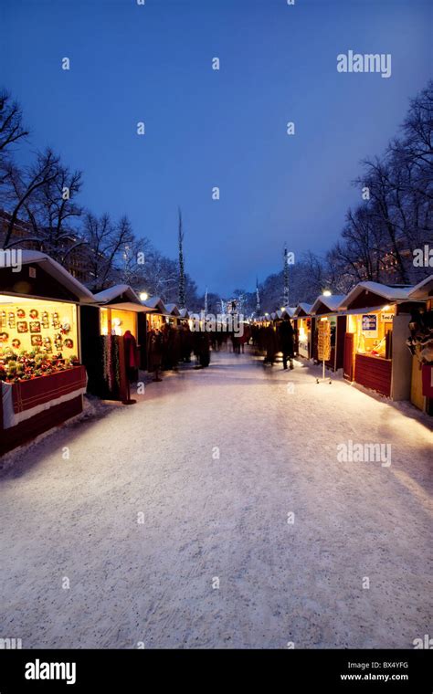 Finland christmas market hi-res stock photography and images - Alamy