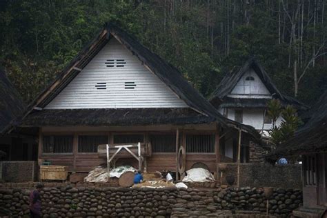 Foto : Kampung Naga di Tasikmalaya, Wilayah Adat yang Memiliki Sejarah “Pareum Obor”