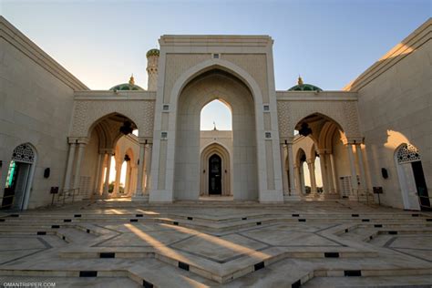 Muscat’s Ten Most Beautiful Mosques – OmanTripper