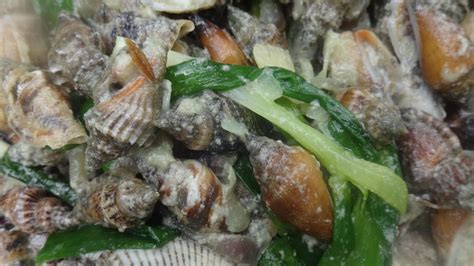 Ginataang Suso / Snails in Coconut Milk | Snails recipe, Food, Recipes