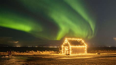 Christmas 2024 Vacation Packages to Iceland | Iceland Tours