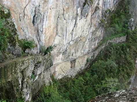 View of the Inca Bridge | Machu picchu hike, Machu picchu mountain ...