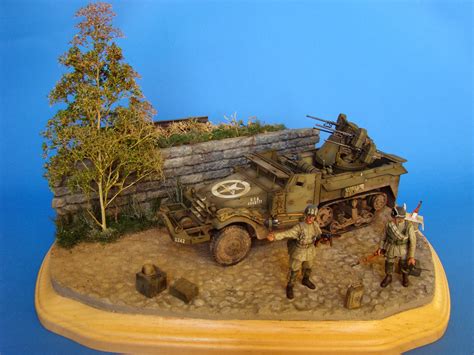 MY mini WORLD: 30. WWII DIORAMA WITH A U.S. M16 Half Track & U.S. PARATROOPS (1/35)