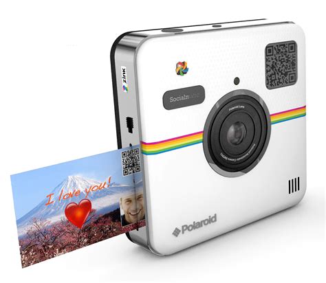 Polaroid's Socialmatic camera is a mix of retro and modern photography ...