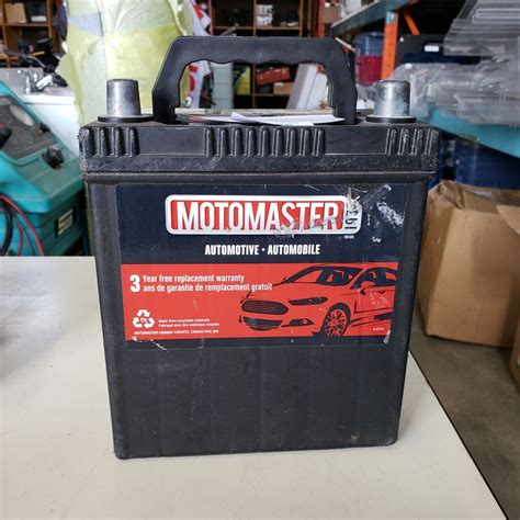 MOTOMASTER AUTOMOTIVE BATTERY