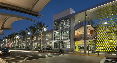 Terminal 2 Parking Plaza at San Diego Int’l Airport - Geocon, Inc.