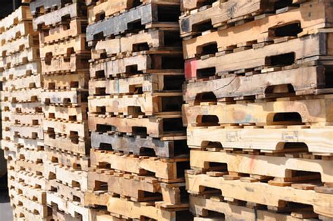 Wooden Pallet Recycling Company | We Buy & Sell Recycled Pallets