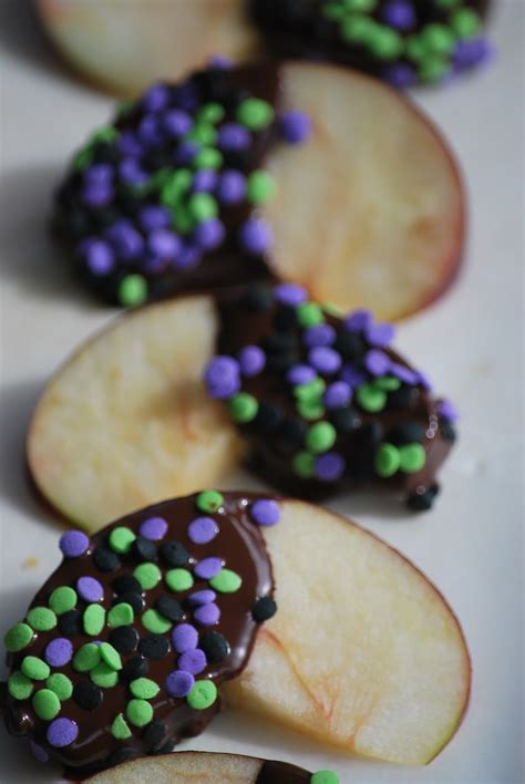 My story in recipes: Chocolate Dipped Apple Slices