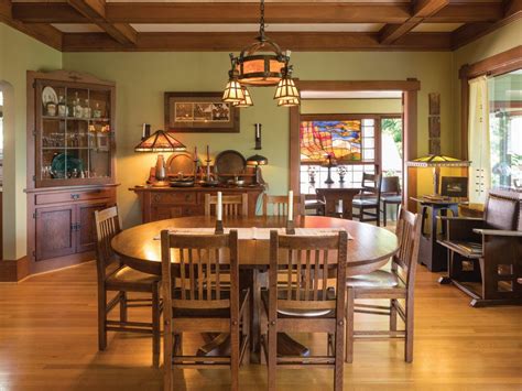 A Restored 1920s Arts & Crafts Bungalow | Craftsman dining room, Bungalow interiors, Craftsman ...