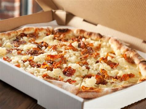 Best Delivery Pizzas in the Country | Restaurants : Food Network | Food ...