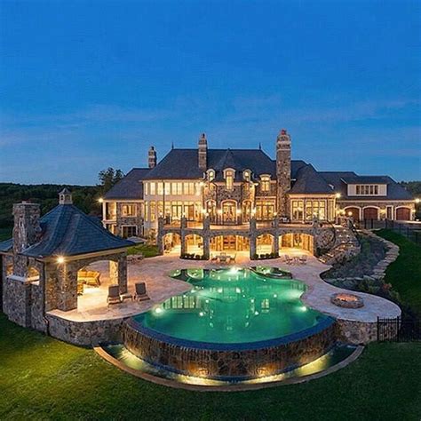 423 best Fancy Houses images on Pinterest | Luxury houses, Large homes ...