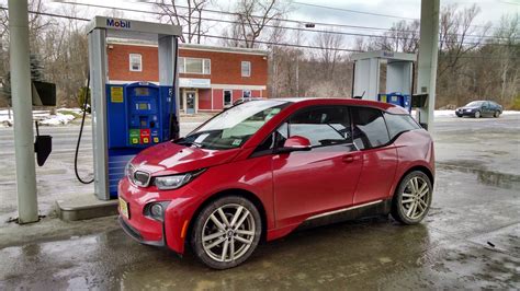 2016 BMW i3 REx Video Review