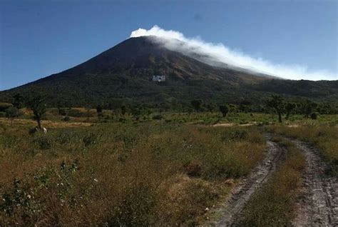 Volcan de San Miguel | Natural landmarks, Landmarks, Volcano