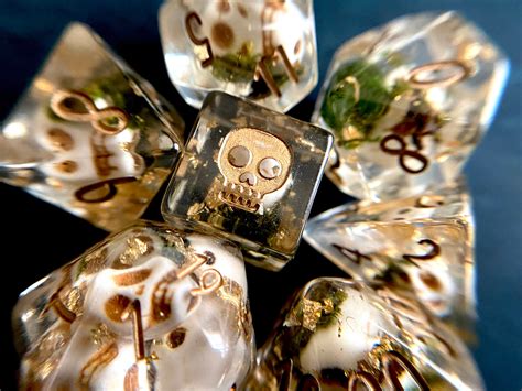 HEADHUNTER dnd DIce SEt for Dungeons and Dragons TTRpg, SKULL dice ...