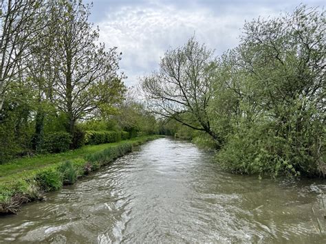 Grand Union Canal © Andrew Abbott :: Geograph Britain and Ireland