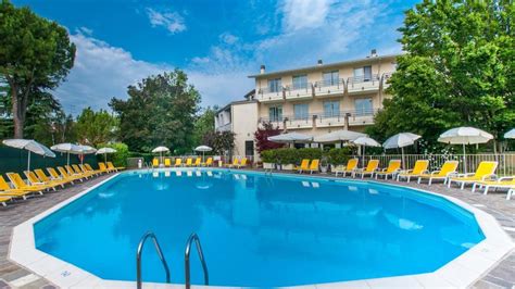 Hotel Du Parc, Sirmione - Topflight Lake Garda