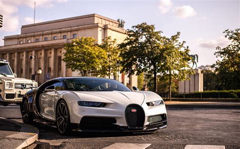 4K free download | Bugatti Chiron, 2018 luxury hypercar, white black ...