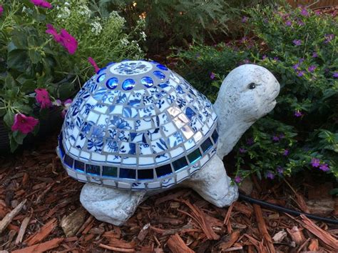 #188 - Mosaic Turtle By Elaine’s Mosaic Designs | Mosaic art, Mosaic ...