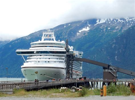 Joe's & Julia's Adventures: Cruise - Skagway, Alaska