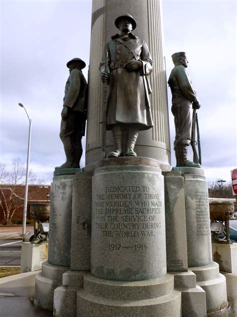 Photo-ops: World War I Memorial: Meriden, CT