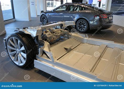 Tesla Plug-in Electric Car Chassis in Front of Tesla Model X Editorial ...