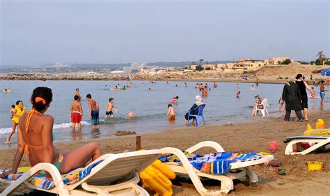 Du virtuel "Freddy du Telemly" à la "baignade républicaine" ou l'intox pour occuper le "ghachi ...