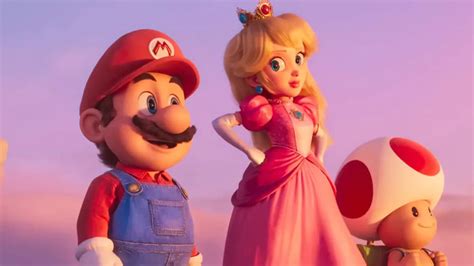 In The Super Mario Bros. Movie, Princess Peach Is Just Mario's Cheerleader, And That's A Problem