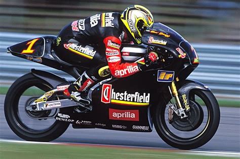 Max Biaggi Aprilia 250cc | Aprilia, Racing bikes, Motorcycle usa