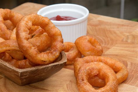 ONION RINGS RECIPE - Perfect, Crispy and Crunchy - Steve's Kitchen