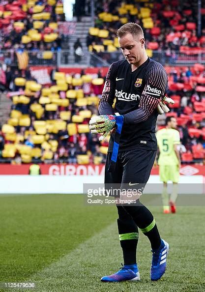 Ter Stegen of FC Barcelona puts on their gloves before the La Liga... News Photo - Getty Images