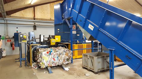 Why Baling Matters: Loose Waste VS. Baled Waste - BaleForce Recycling ...