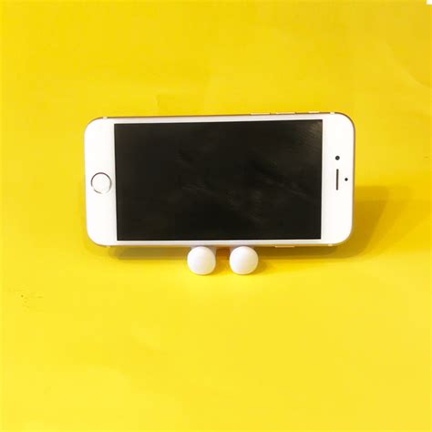 Hello Kitty Phone Stand – Milx Designs