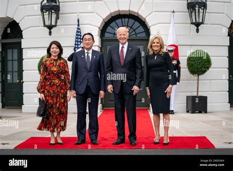 President Joe Biden and First Lady Jill Biden welcome Prime Minister of ...