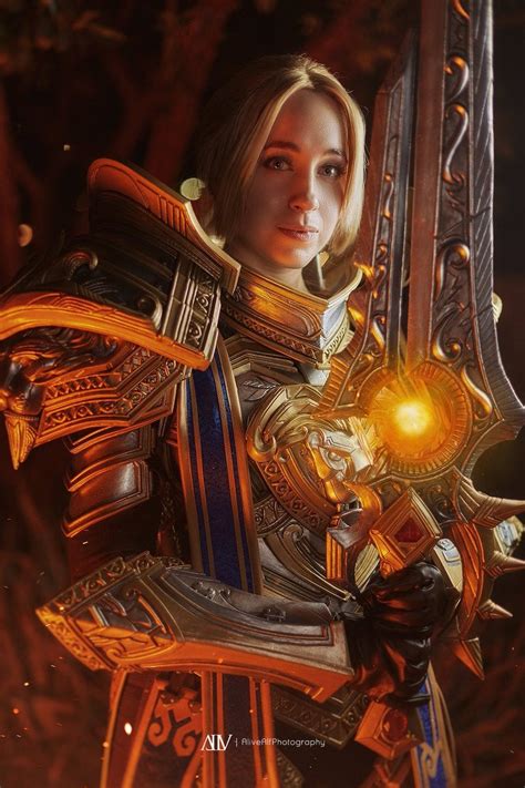 Queen Anduin Wrynn cosplay by Oshley : r/gaming