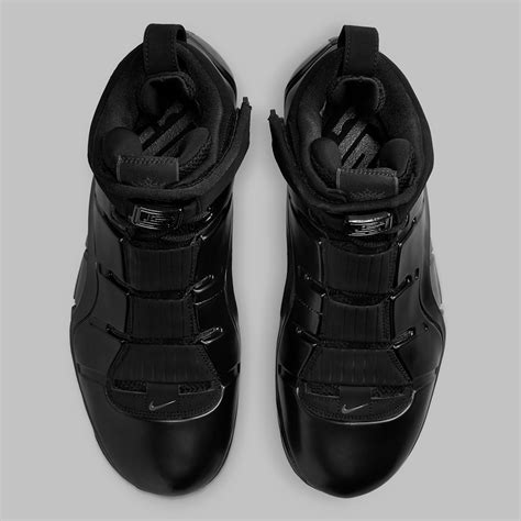 The Nike LeBron 4 "Blackout" Returns Holiday 2023 | Sneaker News