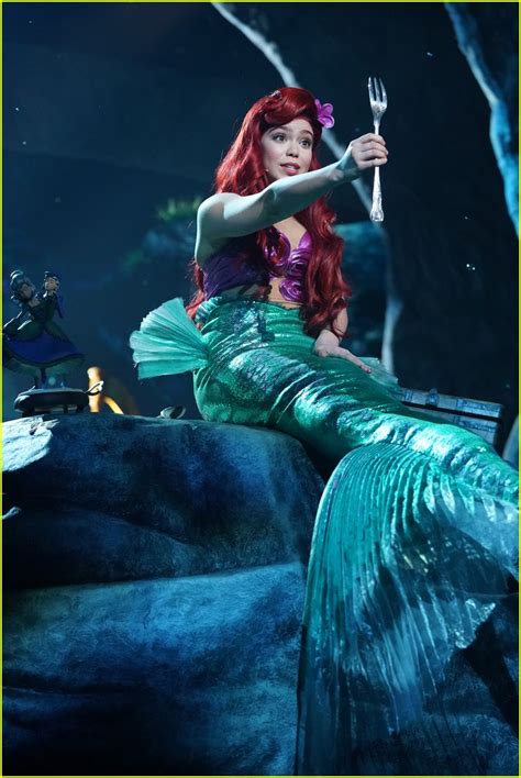 Watch Auli'i Cravalho Sing 'Part of Your World' & Fly Around the 'Little Mermaid Live' Set ...