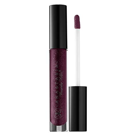 11 Best Purple Lipstick Shades for Spring 2017 - Light and Dark Purple Lipstick