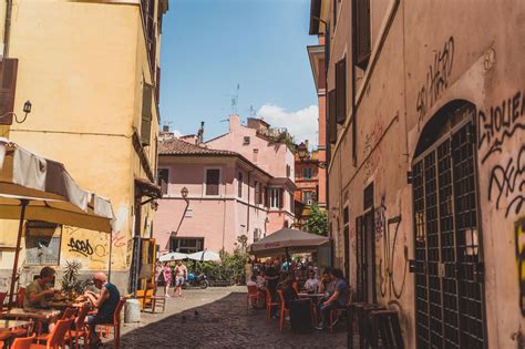 10+ Best Things to do in Trastevere (Rome Neighbourhood Guide)