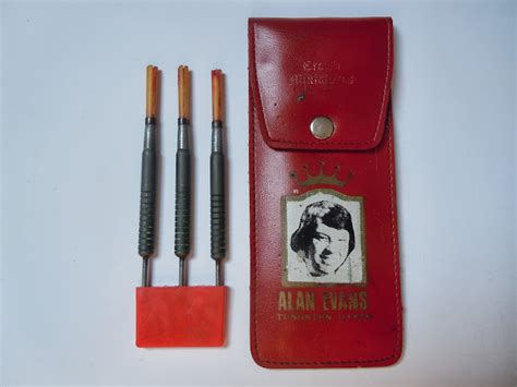 Alan Evans darts on eBay dont get conned!