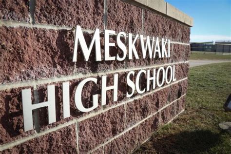 Meskwaki Settlement School | Grades Kindegarten - 12th Grade