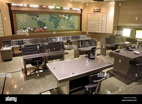 Nasa command center computer hi-res stock photography and images - Alamy