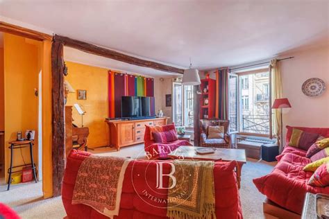 Maison à vendre 10 Pièces 215 m2 Paris 3 - 2 400 000