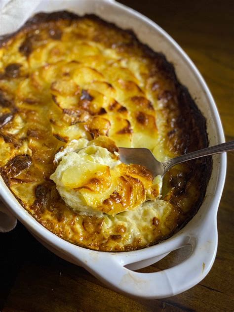 Gratin Dauphinois — Cooks Without Borders