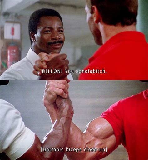 √ Arnold Schwarzenegger Predator Handshake
