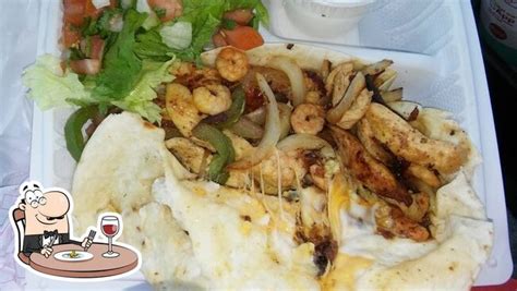 Silvestre Chicken in Bowie - Restaurant menu and reviews