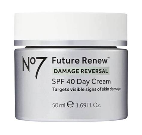 No7 Future Renew Daycream SPF40 ingredients (Explained)