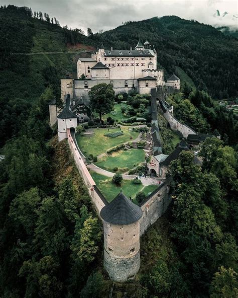 Hohenwerfen Castle | Hohenwerfen castle, Castle, Wonders of the world