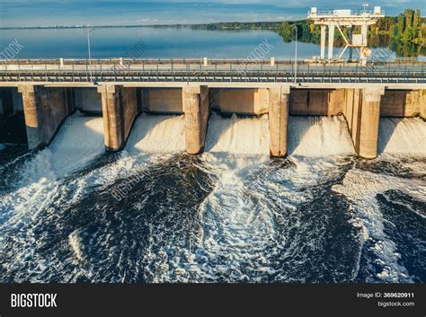 Hydroelectric Dam Image & Photo (Free Trial) | Bigstock